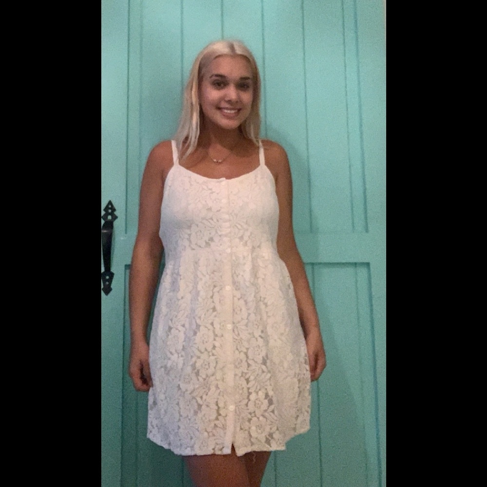 Volcom Dress 👗 lace overlay button down dress